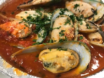 Mussels Marinara Image