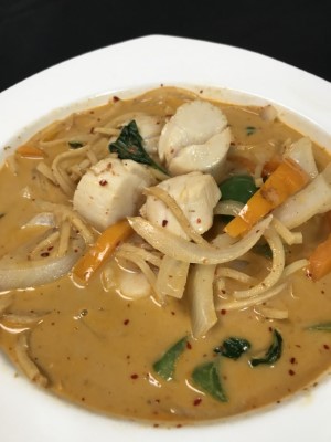 25. Pad Phet Scallops Image