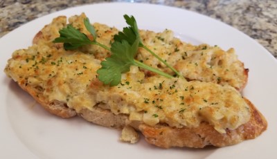 Artichoke Parmigiana Crostini Image