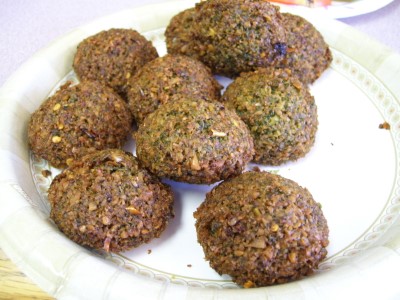 6 Falafel Patties with Tahina Image
