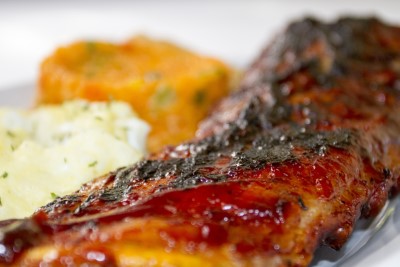 35. COSTILLAS DE CERDO ALA BRASA Image