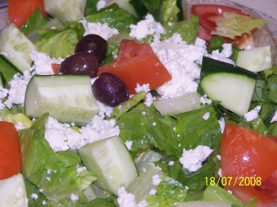 Greek Salad Grill Chicken small Image