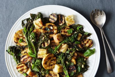 Grilled Chicken & Veggie Salad Image