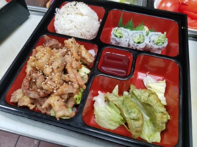 Sesame Chicken Bento Box Image