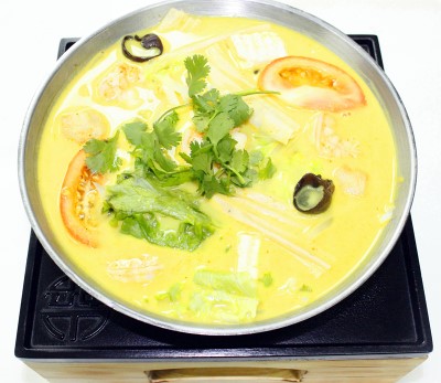 HP3. Thai Yellow Curry Shrimp Image