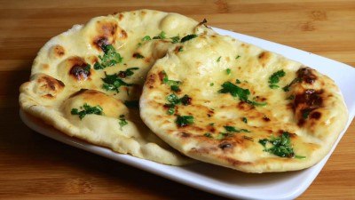 Butter Naan Image