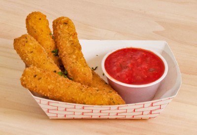 Mozzarella Sticks (5) Image