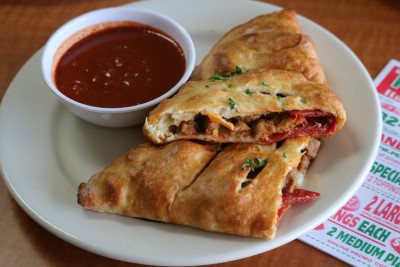 CALZONES Image