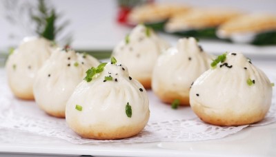 6. Pan-Fried Mini Pork Buns (5) 生煎包 Image