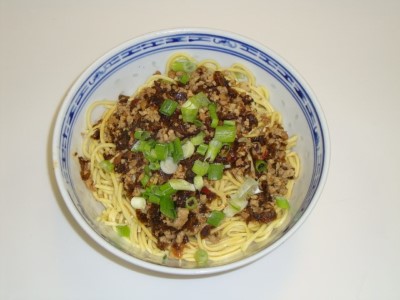 26. Noodles with Pork & Bean Sprouts 担担面 Image