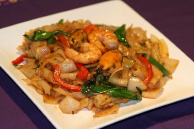 Pad Kee Mao Noodle(lunch) Image