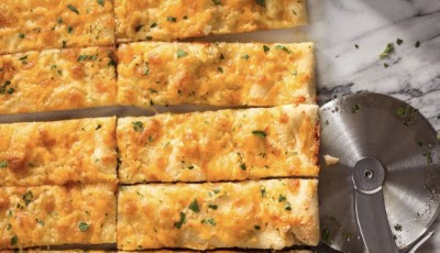 Cheesy Bread Sticks Image