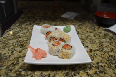 R20. Spicy Salmon Roll Image