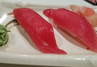 R33. Tuna Sushi (2) Image