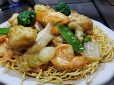 Seafood Pan-Fried Noodle Image