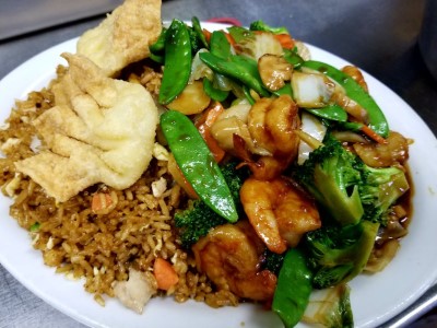 L18. Shrimp with Vegetables Image