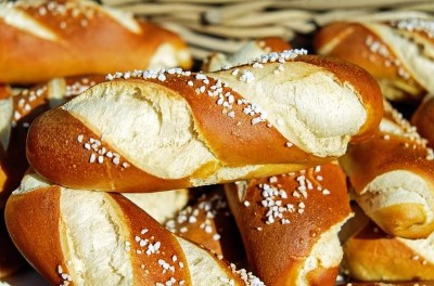 Warm Pretzel Sticks Image