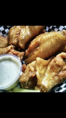 10 Jumbo Wings Image