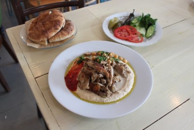 Hummus Chicken Image