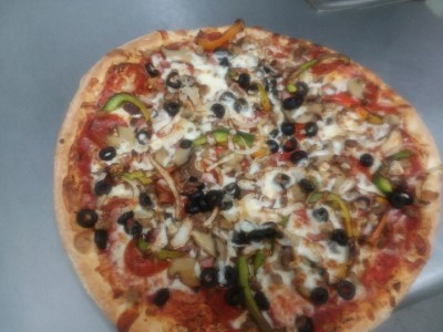 Deluxe Pizza Image