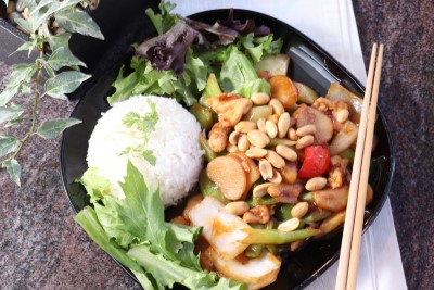 Kung Pao Chicken Lunch Image