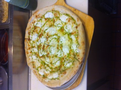 18" White Ricotta Pizza Image