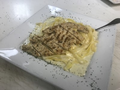 Fettuccine Alfredo with Chicken Image
