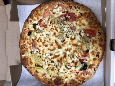 Mediterranean Pizza Image