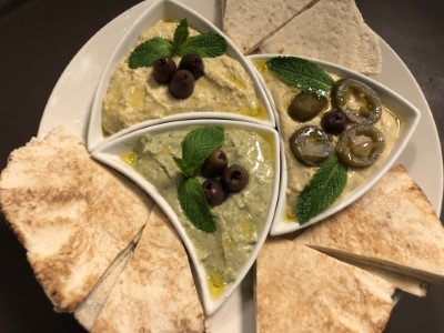Hummus Platter Image
