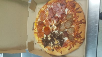 Four Seasons Pizza Image