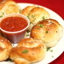 Garlic Knots with Marinara Sauce Image