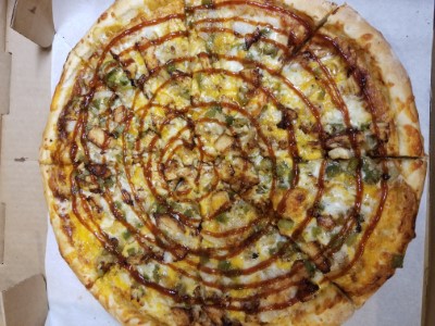 Bbq Chicken Pizza Image