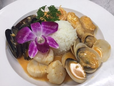 Linguini Seafood Miso Image