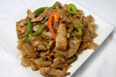 Pad Kee Mao Noodle Image