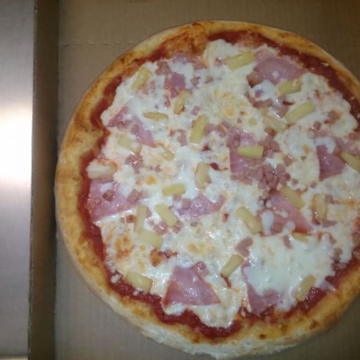 Hawaiian Pizza Image