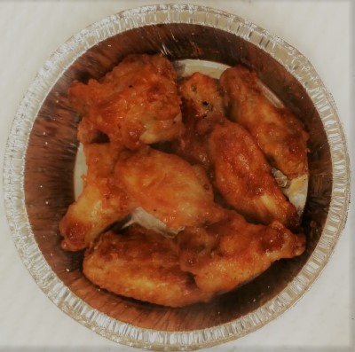 OVEN-BAKED BONE-IN WINGS Image