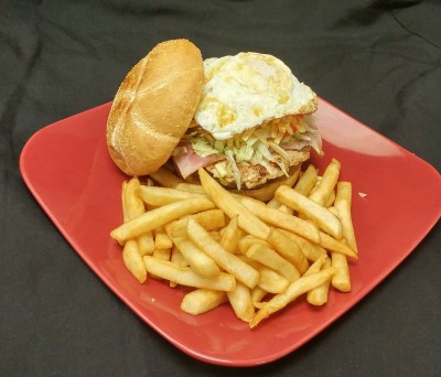 La Con Todo Burger Image