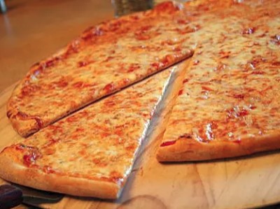 Pizza with Mozzarella Image