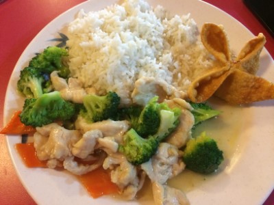C6. Chicken with Broccoli 芥兰鸡 Image