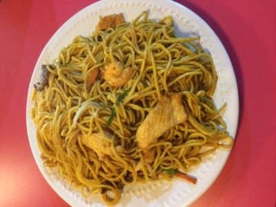 R6. House Special Lo Mein 本楼捞面 Image