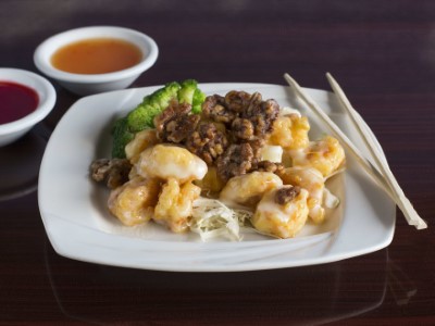Walnut Prawn Image