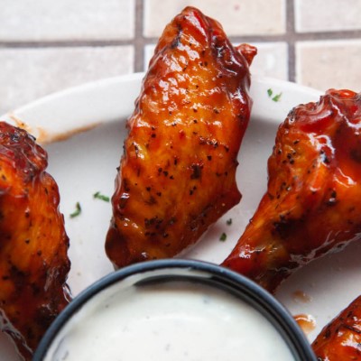 Homemade Saucy Chicken Wings Image