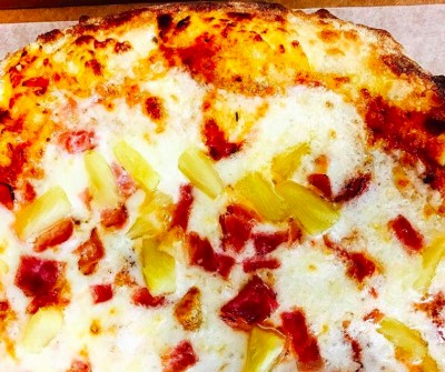 Hawaiian Pizza Image
