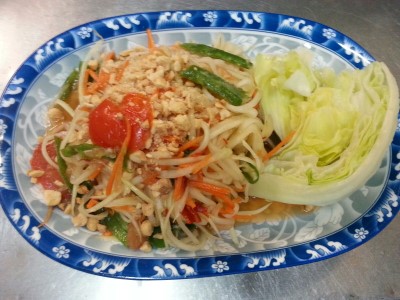 Som Tum (Thai Papaya Salad) Image