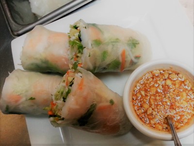Thai-Fresh Rolls (2 Summer Rolls) Image