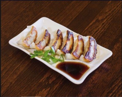 Gyoza (Fried Chicken Dumplings) Image