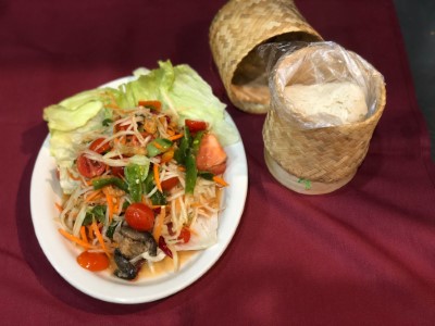 22. Som Tum (Papaya Salad) Image