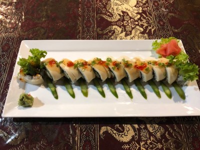 S37. White Dragon Roll Image