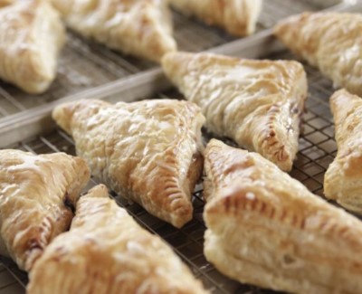 Cheese Turnover (4 Pieces) Image