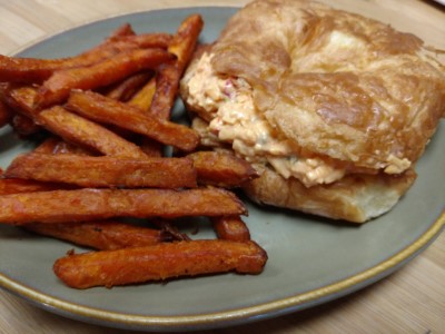 Spicy Pimento Sandwich Image
